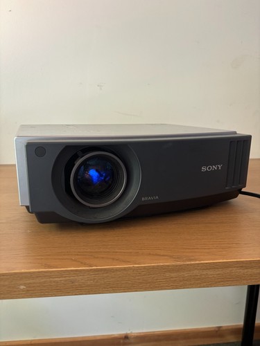 Sony bravia vpl - vpl-aw15, full